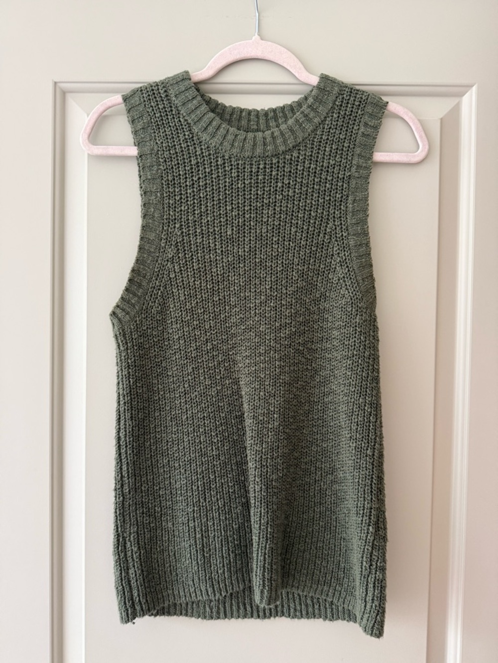 Lucky Brand Sleeveless Knit Tank Top in Olive Green